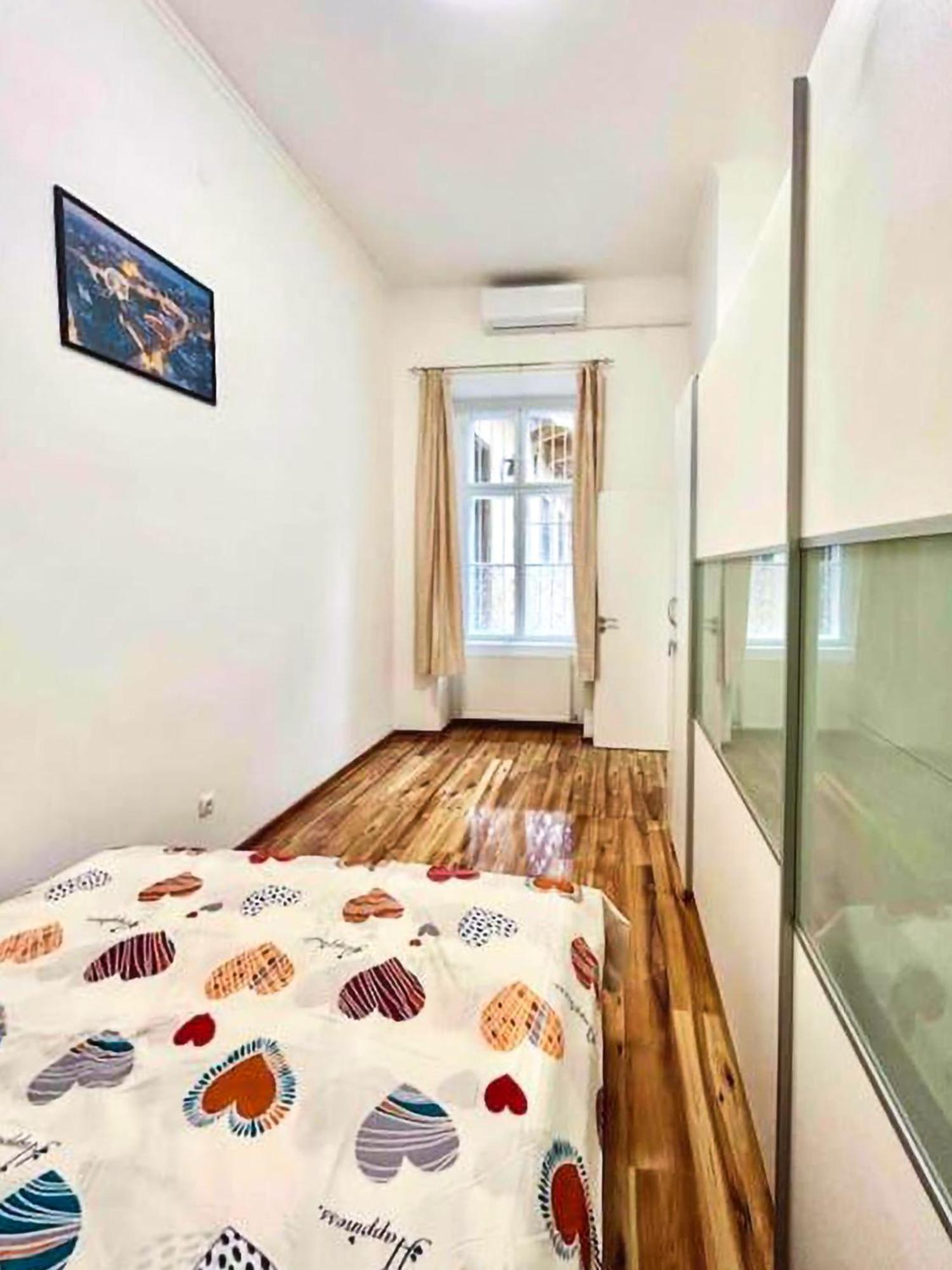 Apartment Stylish Haven In The Center