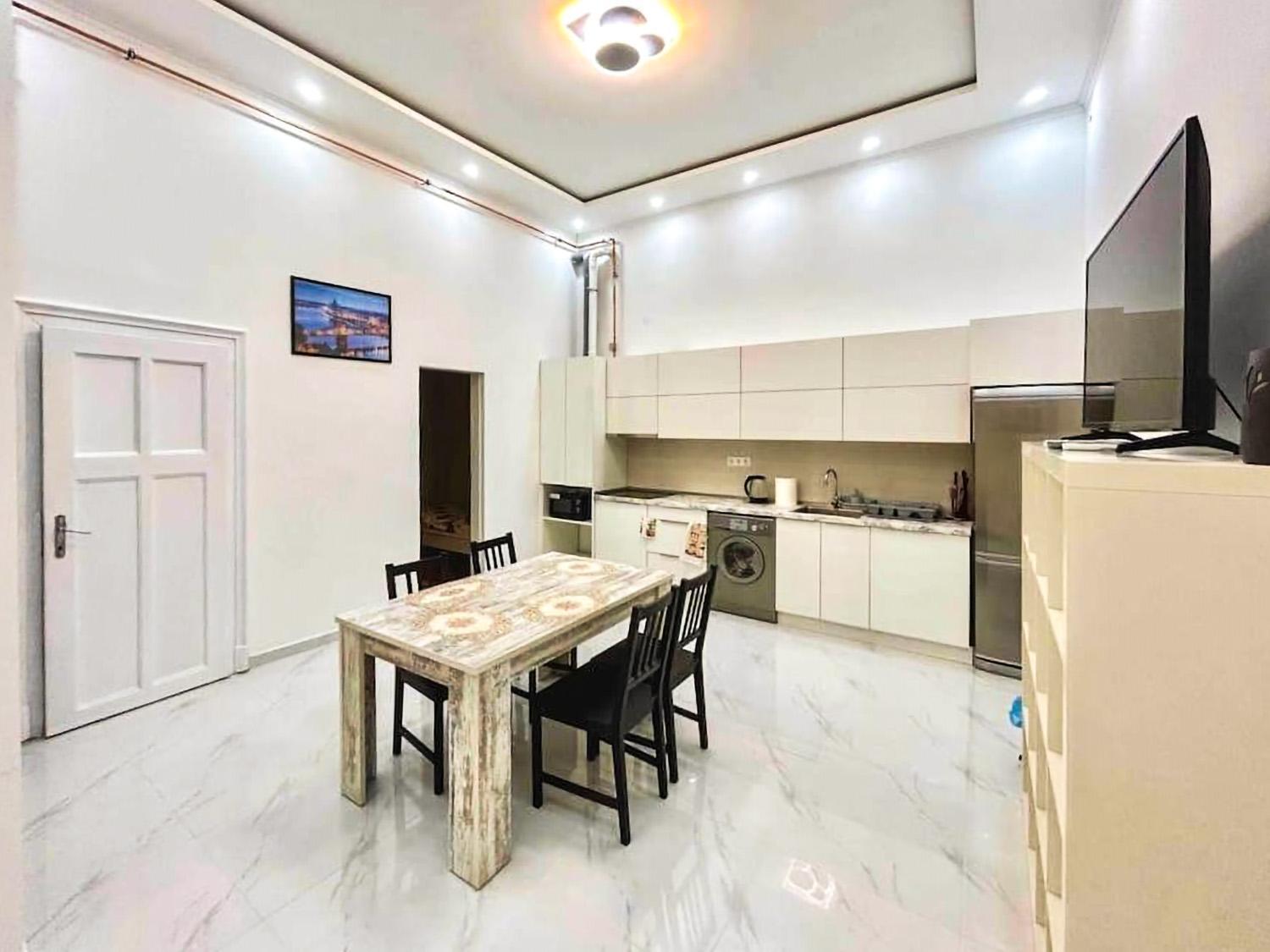 Stylish Haven In The Center Apartment Budapest
